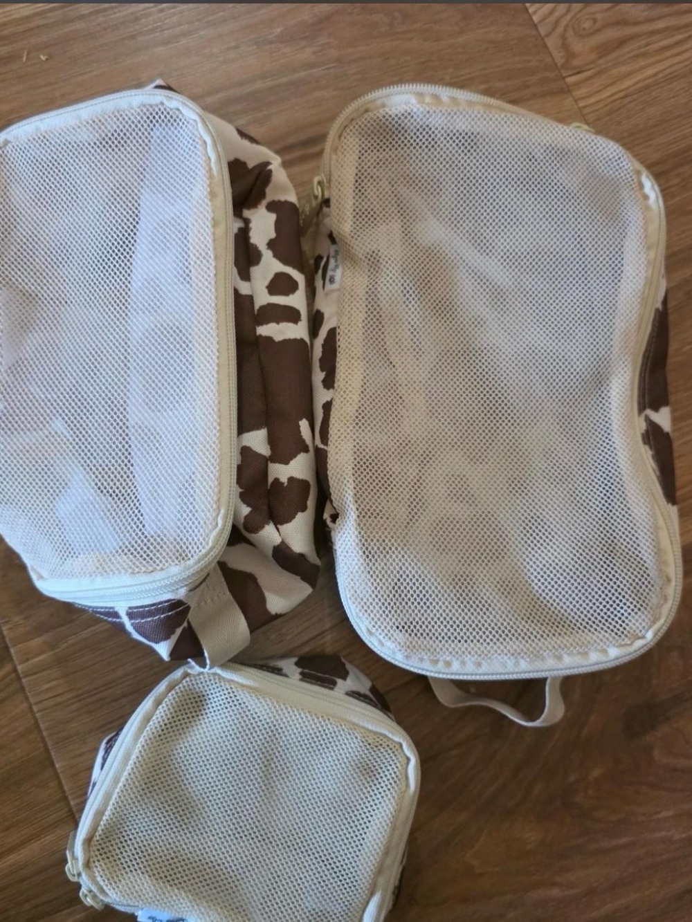 Itzy Ritzy Brown and White Travel Packing Cube Set